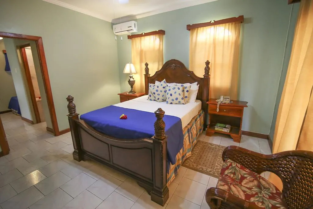 Rayon Hotel Negril Giamaica