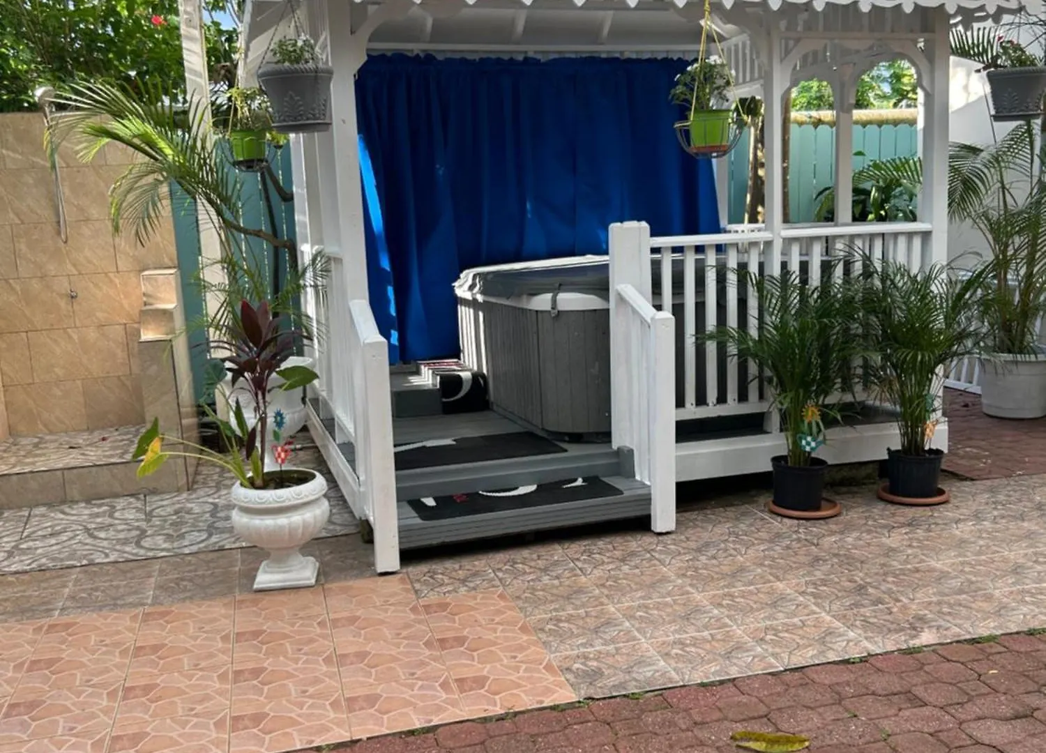 Rayon Hotel Negril Jamaica
