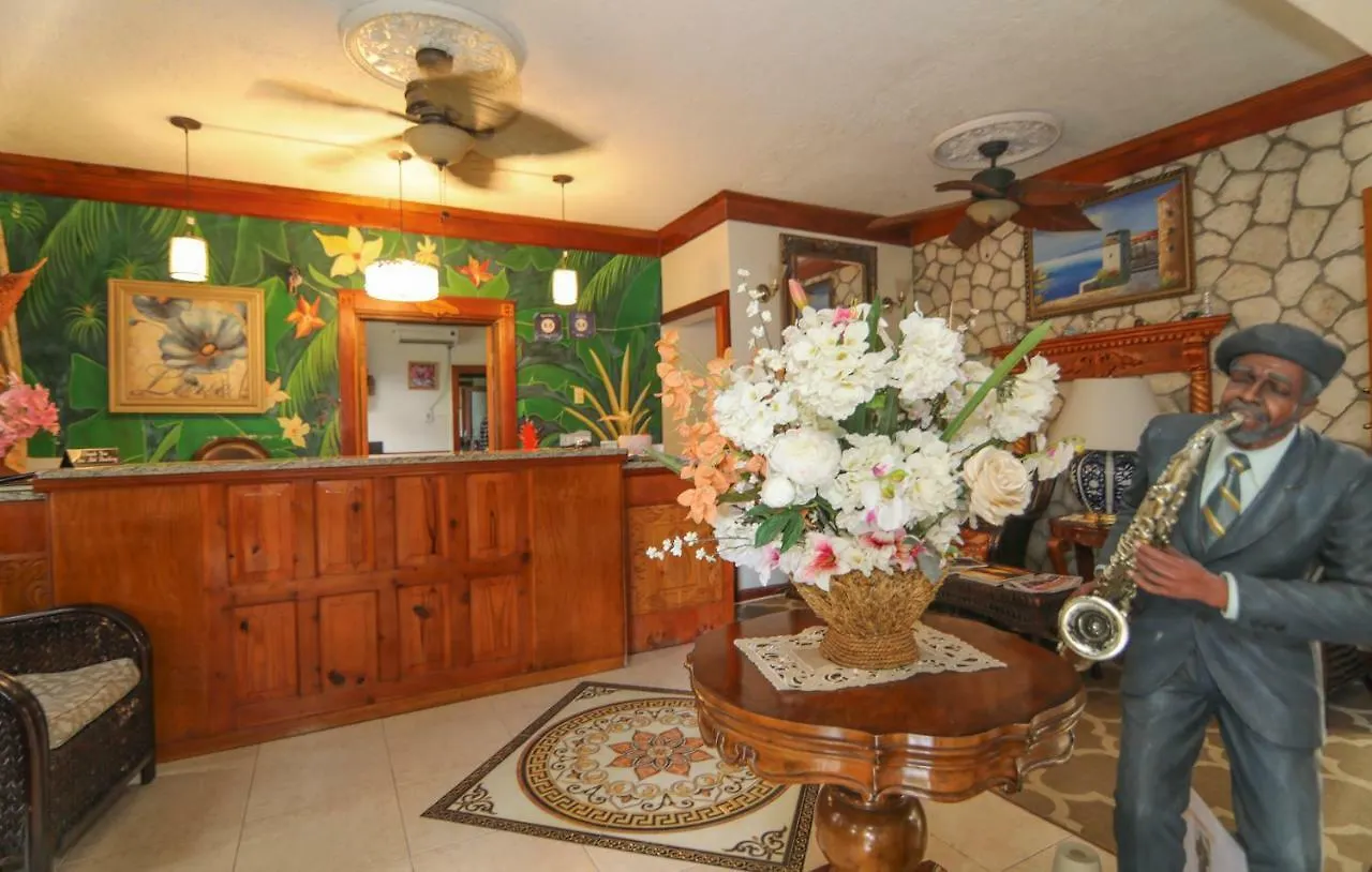 Rayon Hotel Negril 4*,